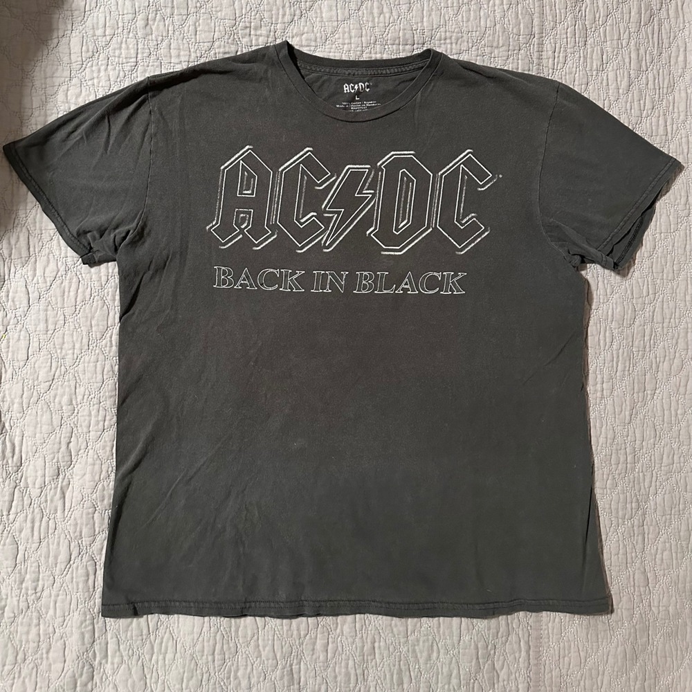 ACDC Back in Black Band T Shirt Mens Large Gray‎ Short Sleeve Graphic Tee